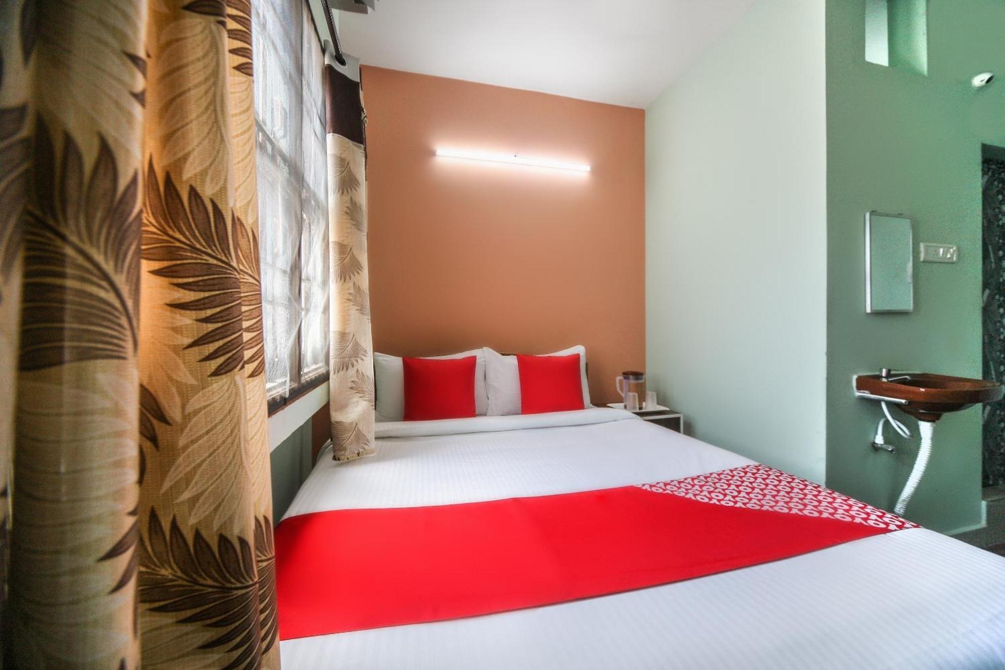 Oyo Modern Guest House Chennai Bagian luar foto