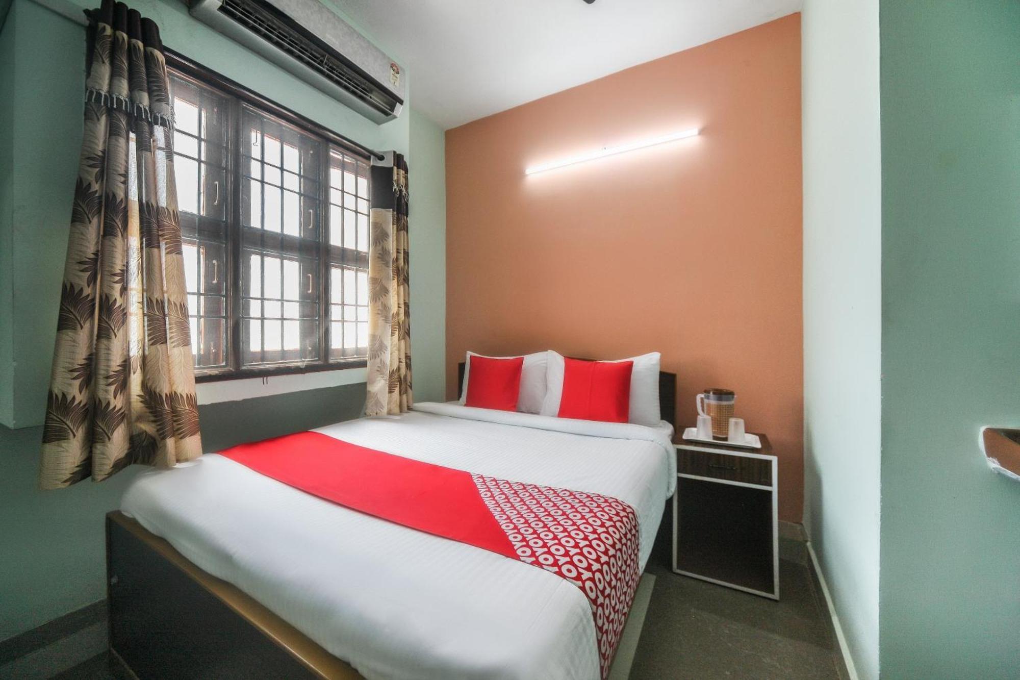 Oyo Modern Guest House Chennai Bagian luar foto